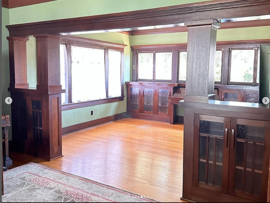 G&amp;G Room Divider Book Case